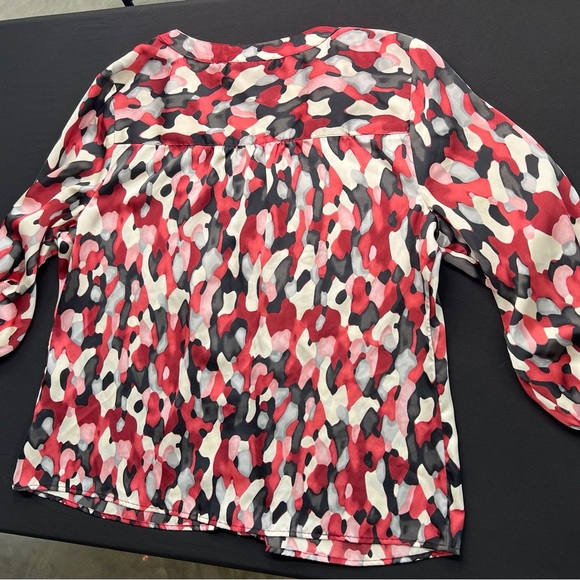 Dana Buchman V Neck Pin Tuck Button Down Blouse size XL ptp 24 - Picture 6 of 8